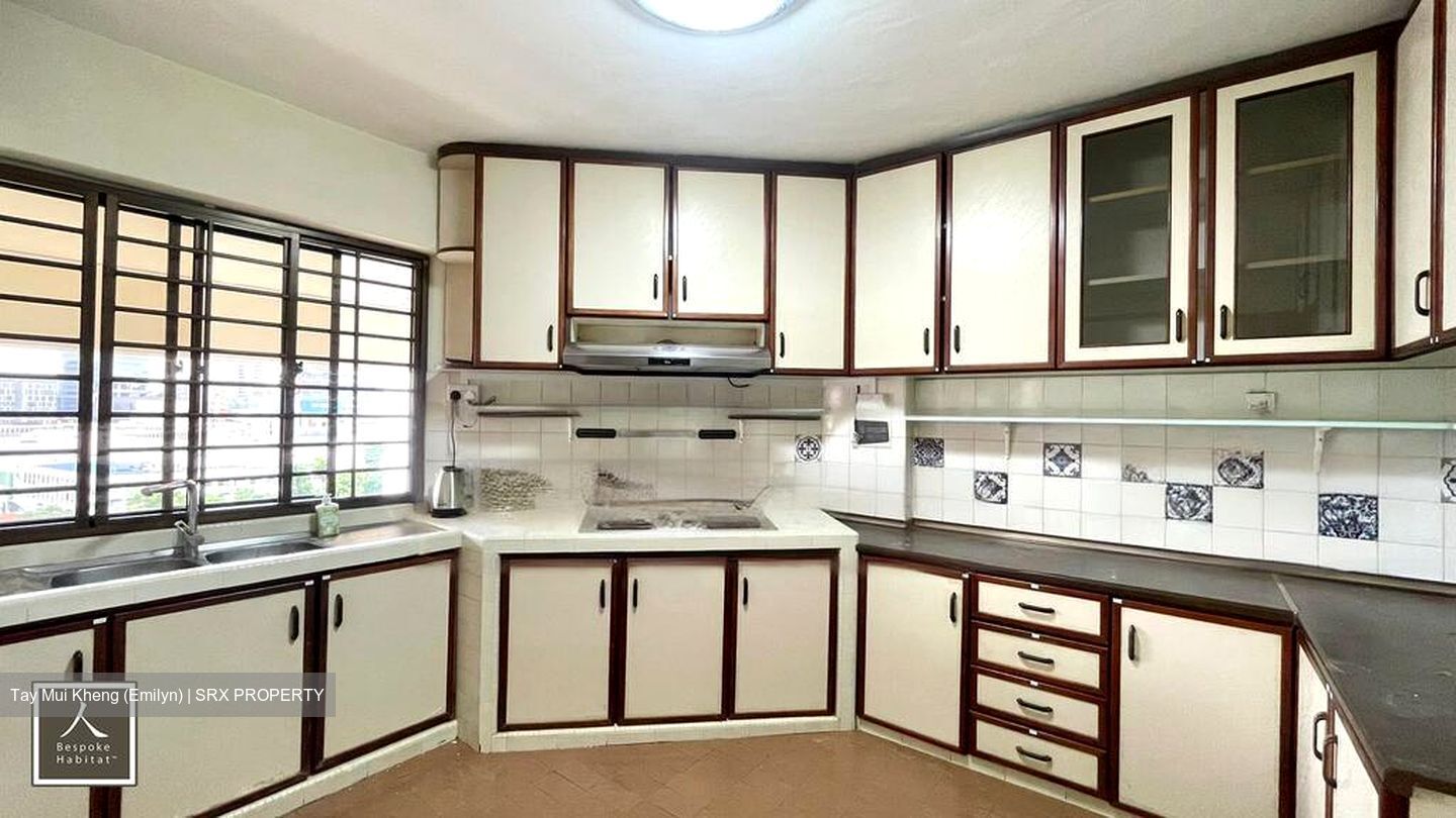 Jurong East Street 13 (D22), Condominium #486748951